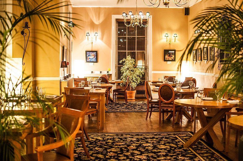 The Manor Hotel Crickhowell Exterior foto