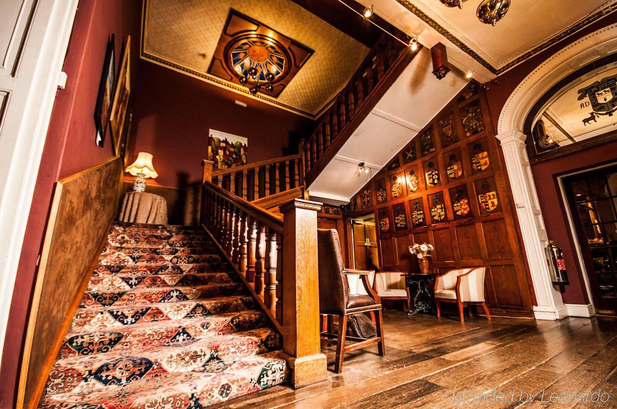 The Manor Hotel Crickhowell Exterior foto